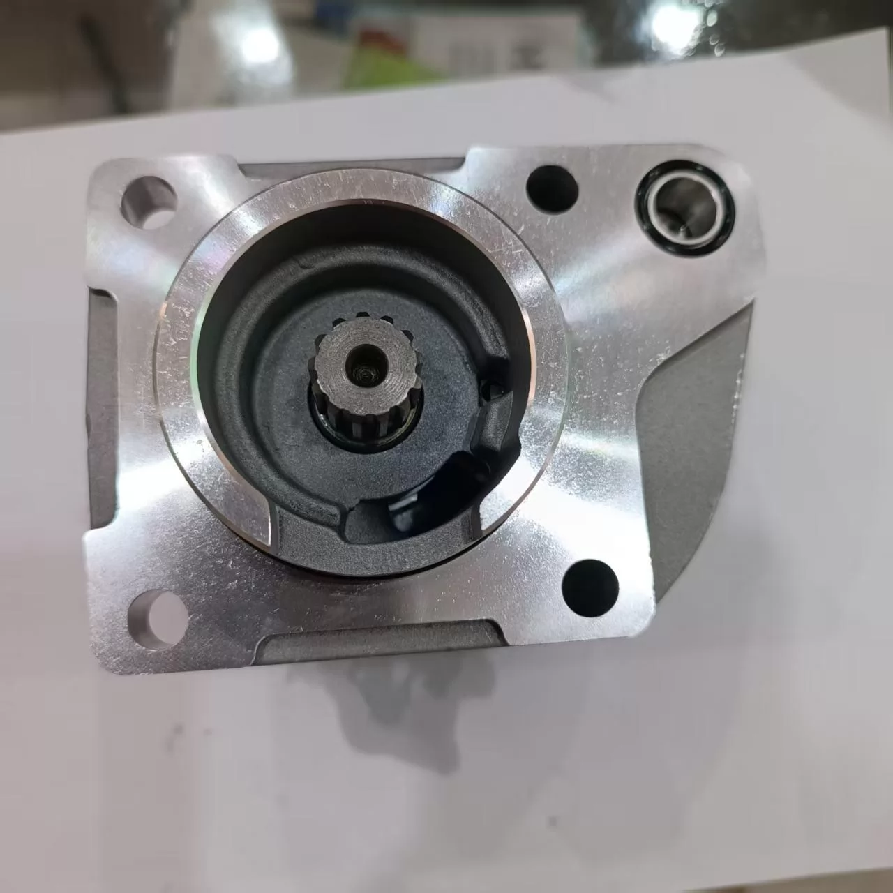 A8VO80 variable double piston pump side view showing bent-axis housing and twin rotary groups