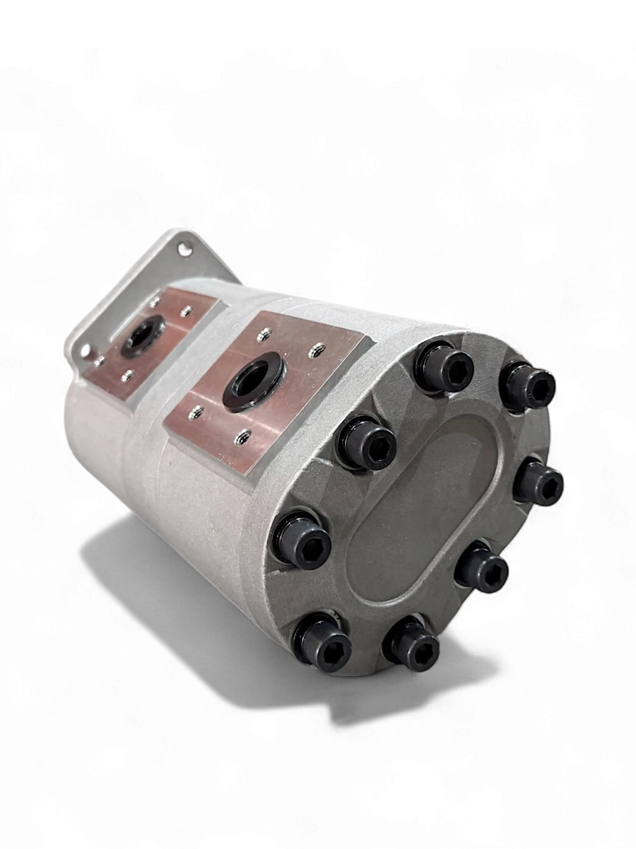 NSH32-32D-4 reference pump - rear cover and complete tandem assembly